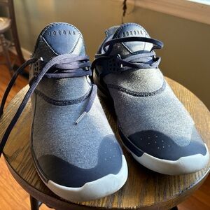 Jordan Athletic Shoes in Blue and white